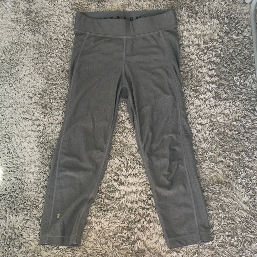 Under Armour Gray Performance Crop Leggings
